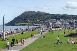 bray_seafront_3